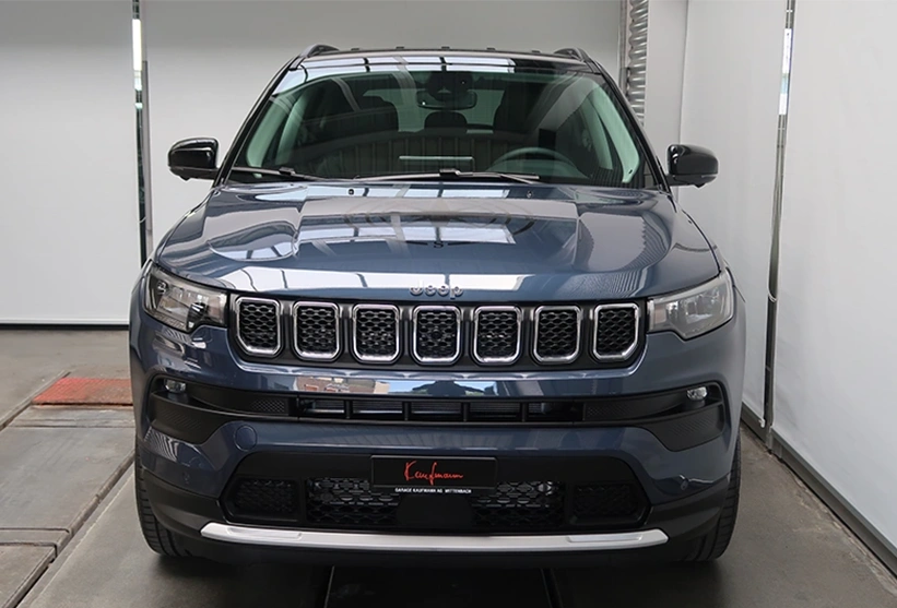 Jeep kaufen in St. Gallen, Wittenbach, Gossau, Ostschweiz - Garage Kaufmann AG in Wittenbach