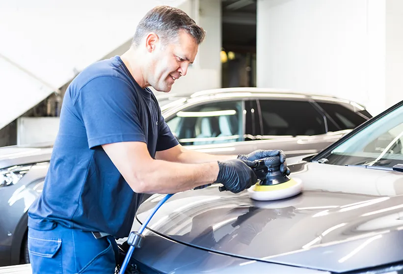 Fahrzeugpolieren Garage Kaufmann AG Wittenbach, St. Gallen